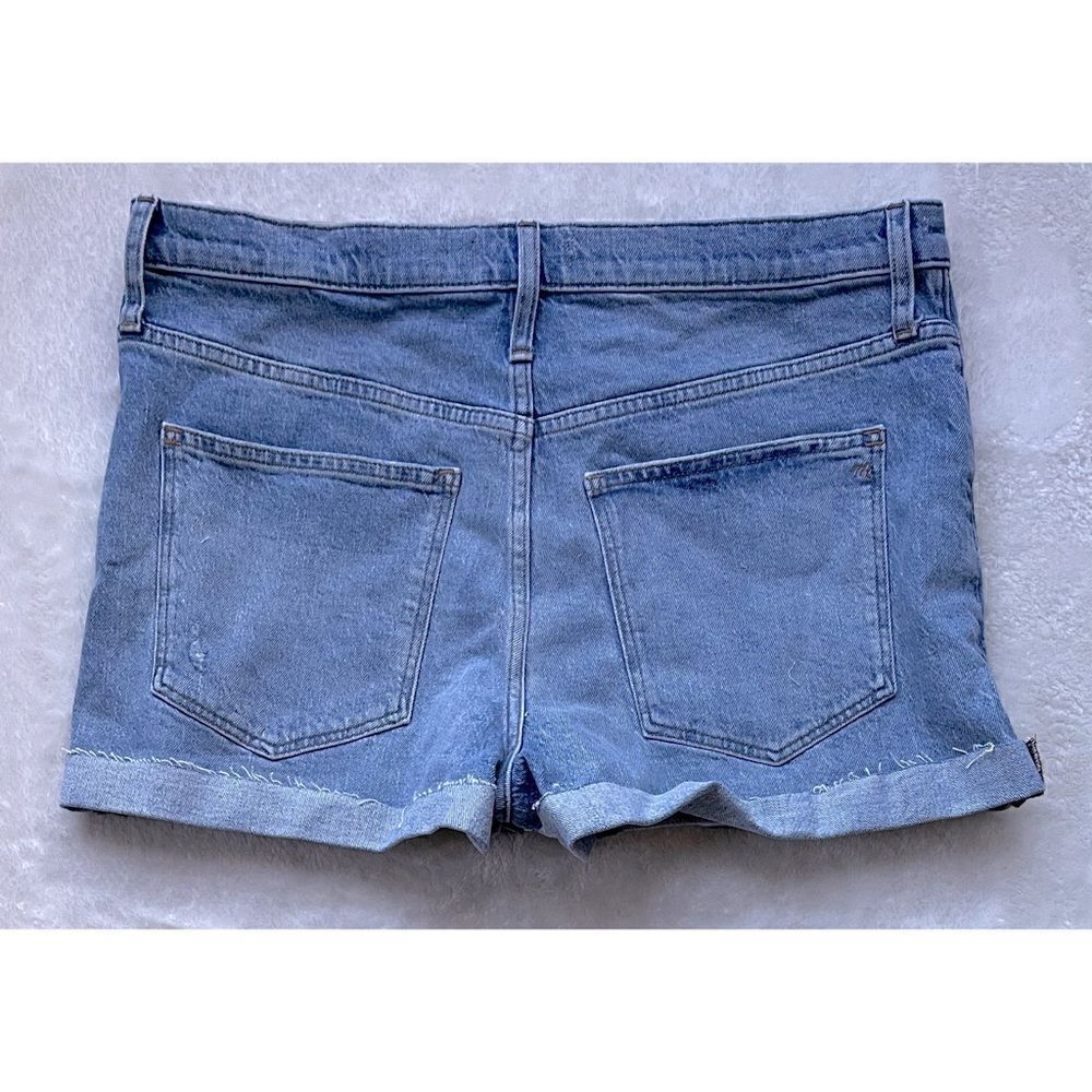 NWT Madewell High-Rise Denim Shorts in Astell Wash: Ripped Edition, Size 32 - Picture 12 of 14